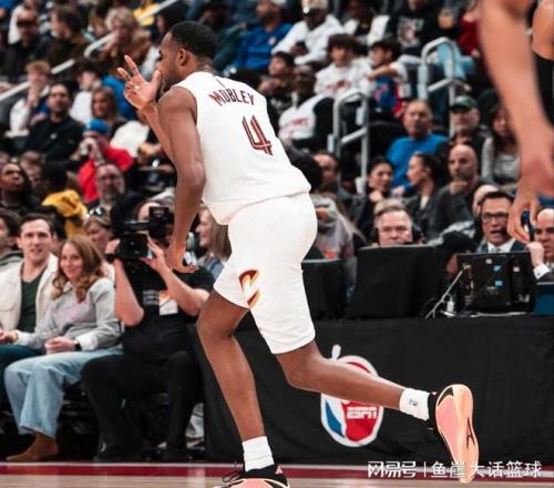 太阳迎战森,林狼,兰德尔个人,彩娱乐,在线娱乐平台,体育互动平台,便捷娱乐服务,娱乐网站推荐